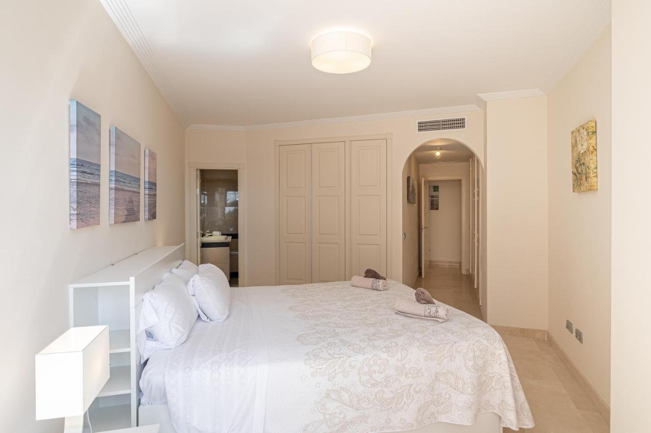 Magnifico Apartamento De 3 Dormitorios En Riviera Andaluza 埃斯特波纳 外观 照片